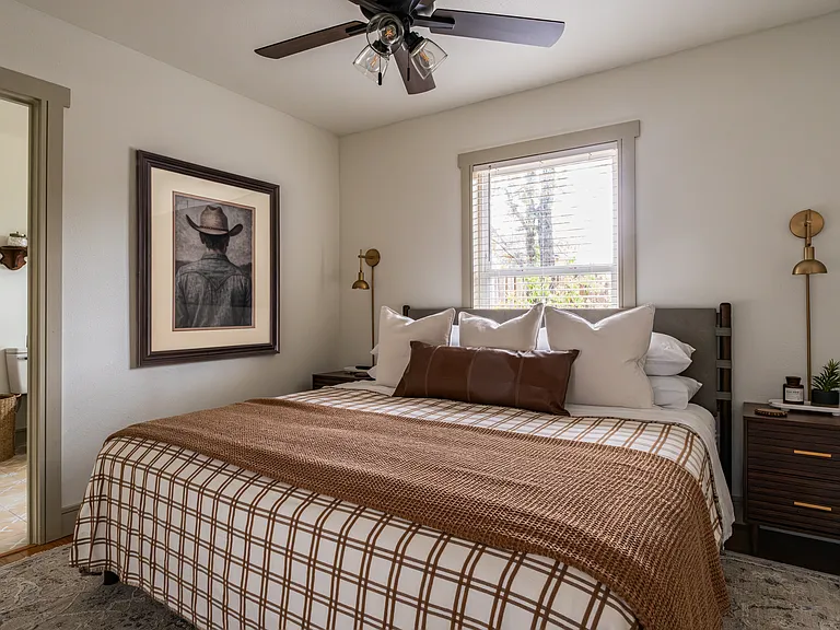727 Mary Lake Dr — Photo 28