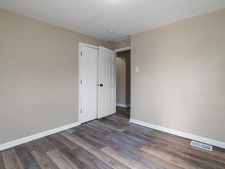 3932 Missouri Ave — Photo 21