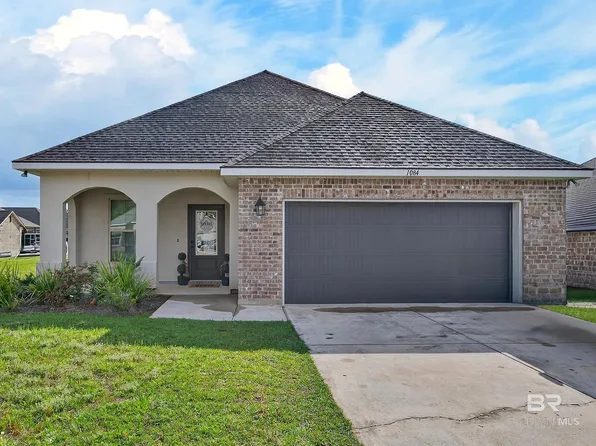 1084 Stella Rd, Foley, AL 36535