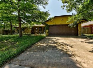 7106 Skylark Ln, Oklahoma City, OK 73162