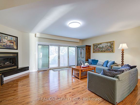 5th image of 86 Morrison Ave