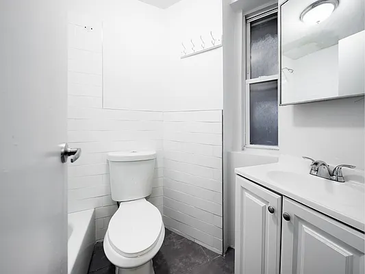 Rented by Douglas Elliman | media 9