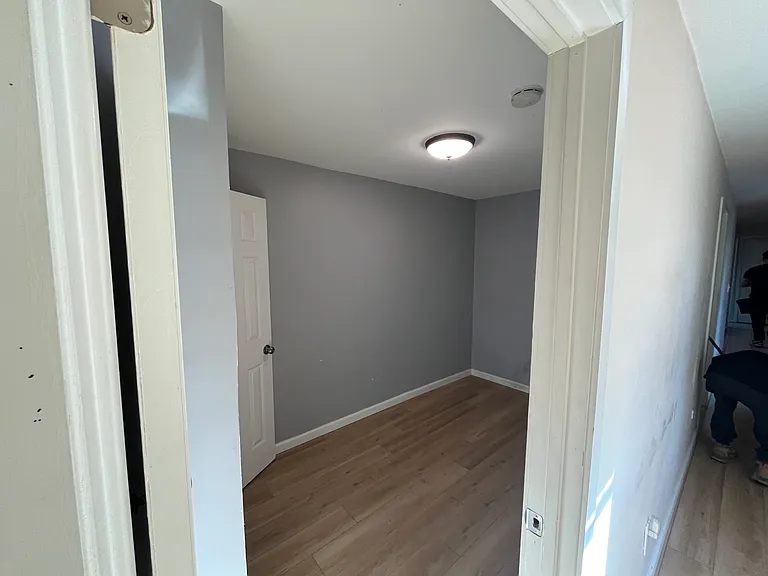 195 Central Ave #1W — Photo 2