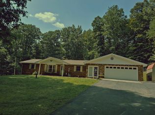 133 Flying Squares Dr, Beverly, WV 26253