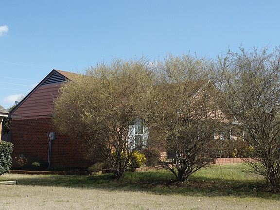 3rd image of 10054 Williford Dr
