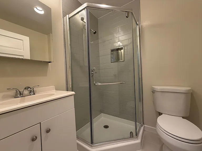 571A Minna St #571A — Photo 14