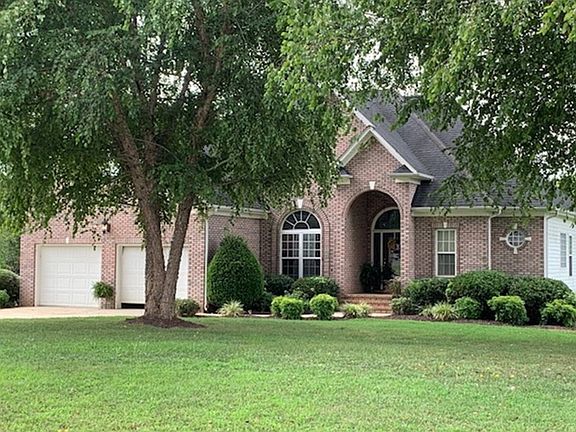 2nd image of 1636 Stone Pine Dr