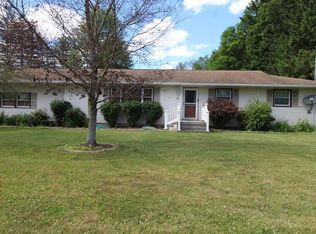 2 Swan Ln, Painted Post, NY 14870