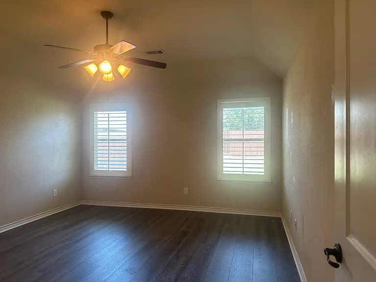 508 Cypress Hill Dr — Photo 15
