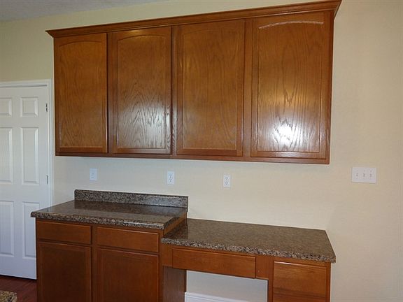 4th image of 6703 Bowie Cir
