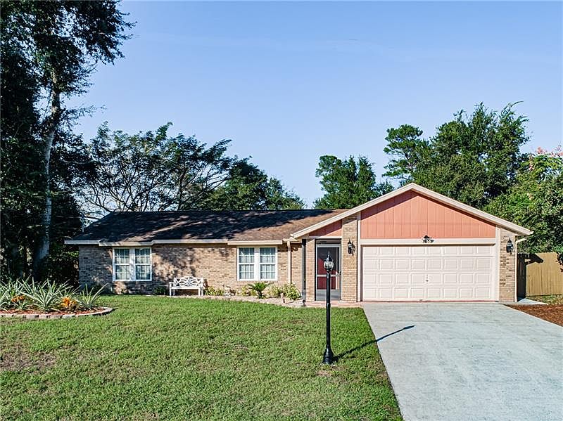 1st image of 2800 Foxdale Dr