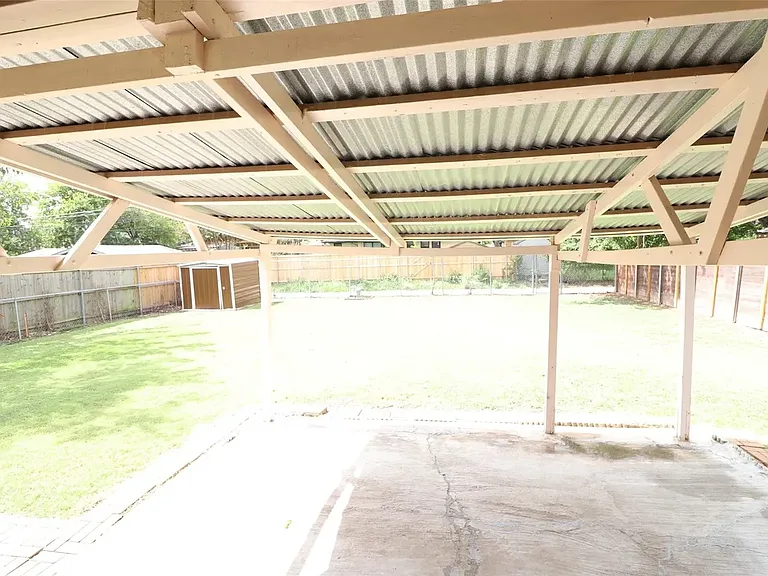 9107 Rustown Dr — Photo 26