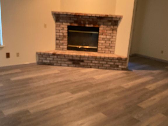 2nd image of 2410 Laurelwood Ct