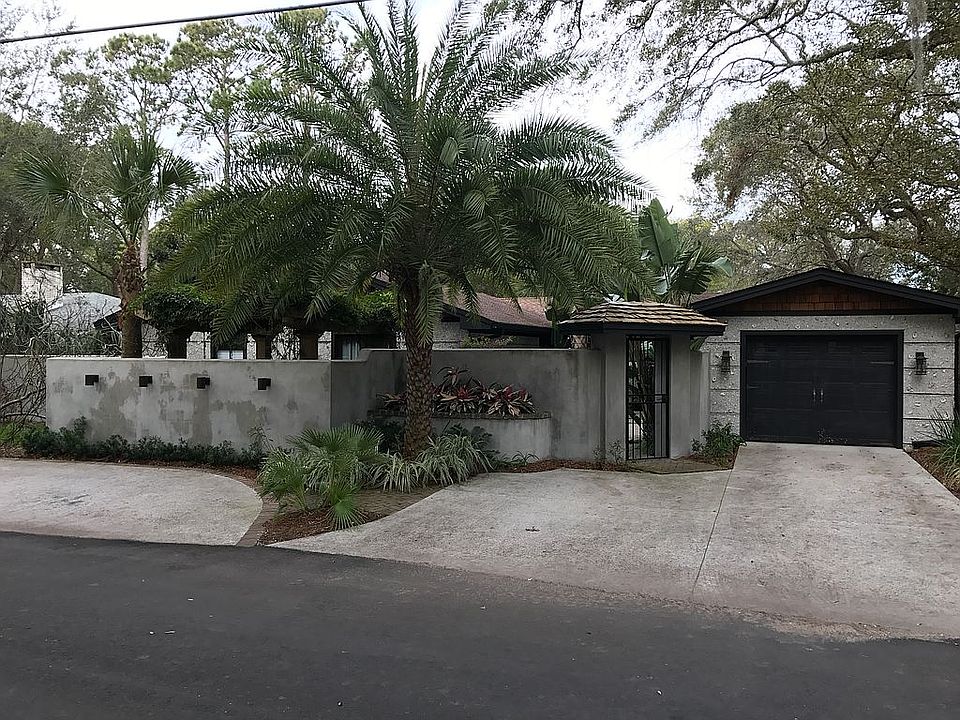1st image of 112 Simmons Ave