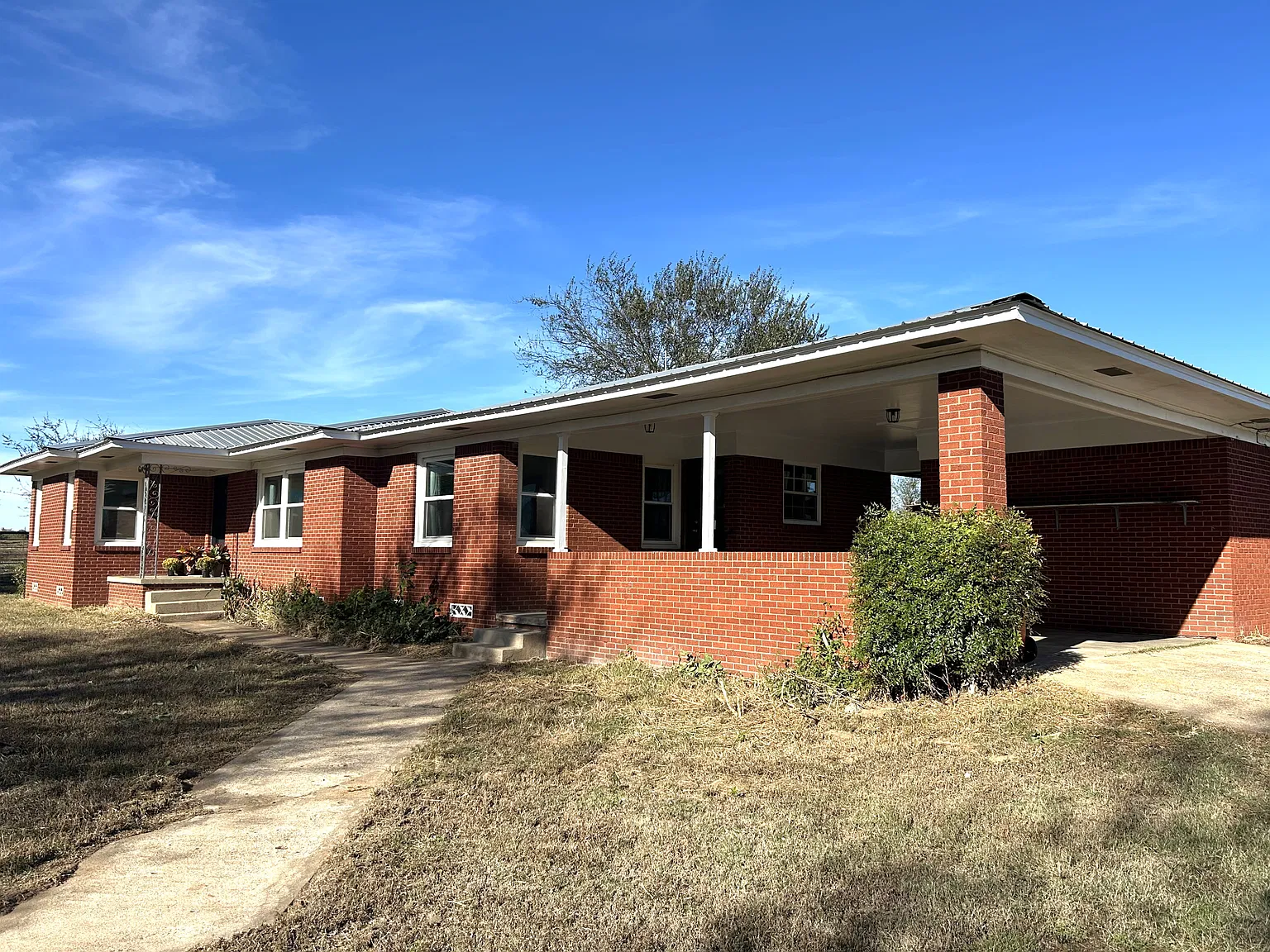 5857 FM 1801 — Photo 2