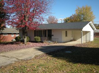301 Jibben Dr, Dexter, MO 63841
