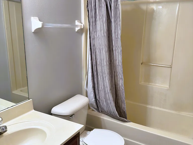 2819 Hidden Creek Cv — Photo 11
