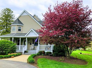 28941 Rustic Ct, Cary, IL 60013