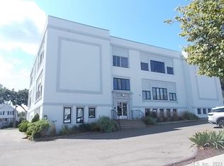 91 Stowe Ave APT 103, Milford, CT 06460