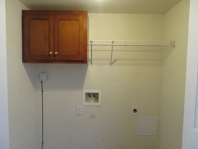 204 Springfield Cir #A — Photo 7
