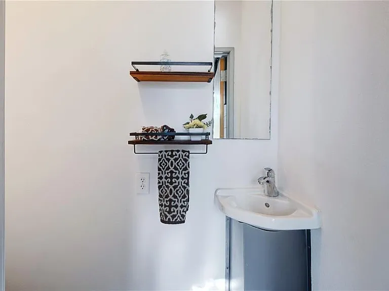 4801 S Congress Ave #P4 — Photo 20