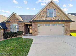 177 Stonefield Rd, Harrogate, TN 37752