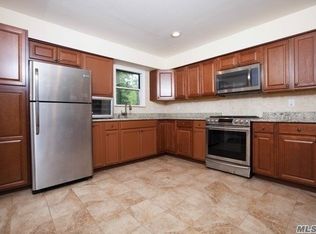 72A Wheeler Rd, Central Islip, NY 11722