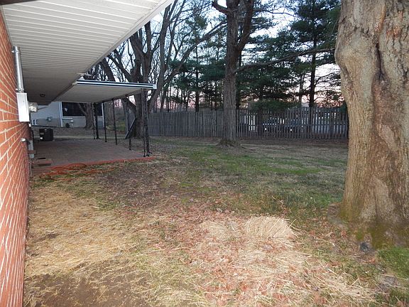4th image of 5791 Terrace Park Dr
