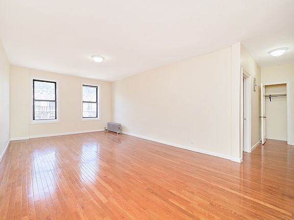2nd image of 121 Seaman Ave APT 5A