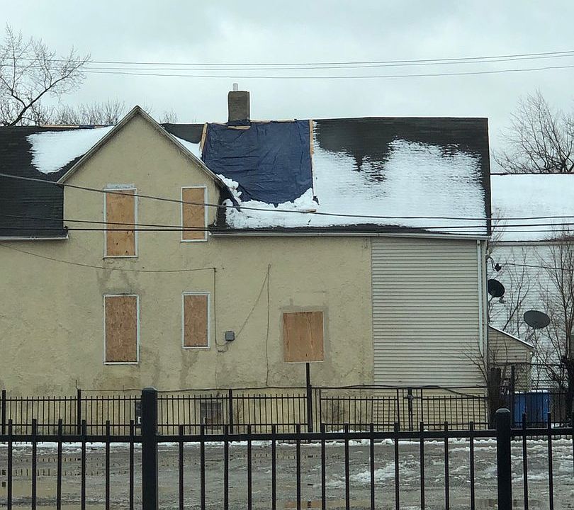2nd image of 6914 S Justine St