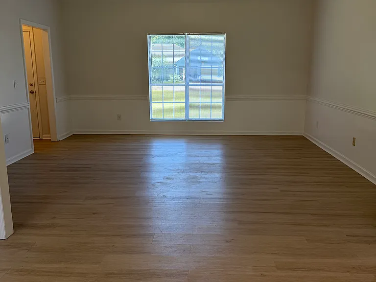 206 Buckston Ct — Photo 6