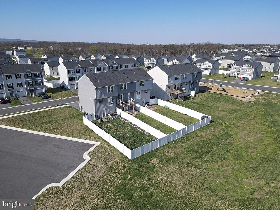 1st image of 66 Tadpole Landing Rd