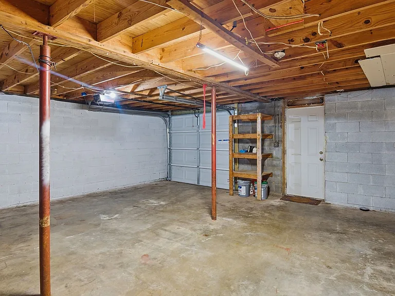 7222 Timberlane Dr — Photo 18