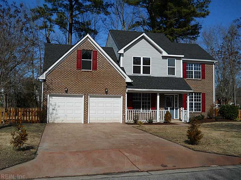 1st image of 404 Lynnfield Rd
