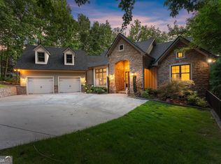 746 Plum Ln, Clarkesville, GA 30523