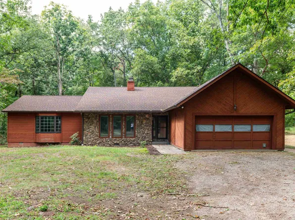 240 Harriston Rd, Grottoes, VA 24441