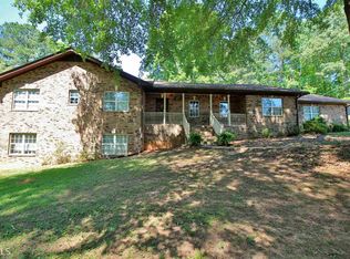 5570 Hearn Rd, Ellenwood, GA 30294