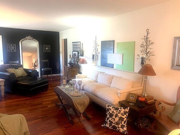 2nd image of 1106 Adair Dr
