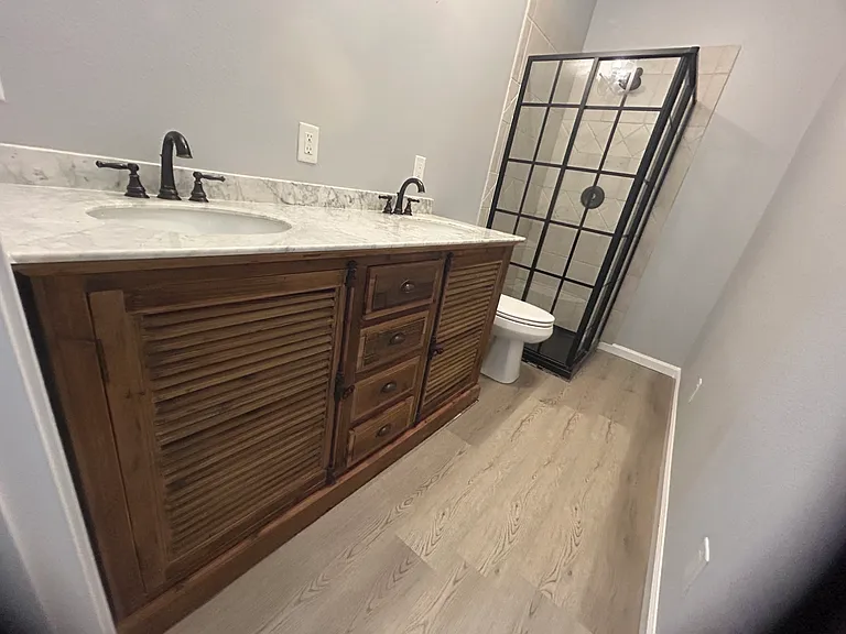 6599 Johnson Ln — Photo 10