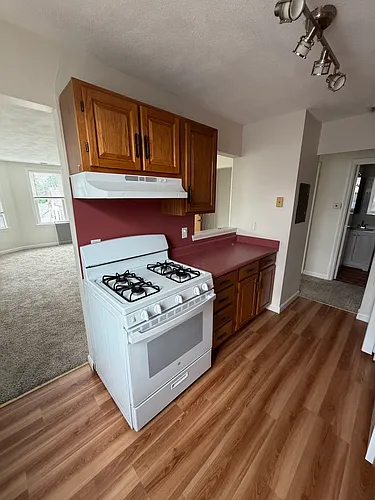72 Cabot St #8 Photo 1