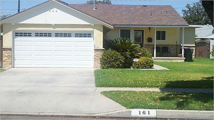 1st image of 161 W Dameron St