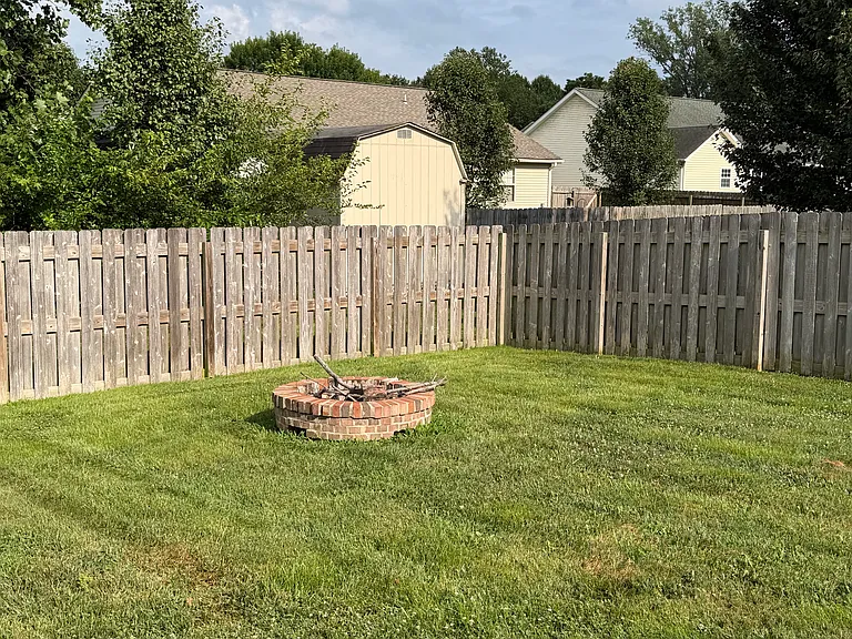 4122 Hedgewood Ct — Photo 19