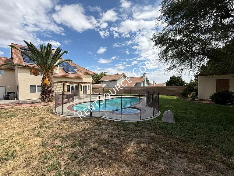 40270 Homeridge Dr — Photo 30
