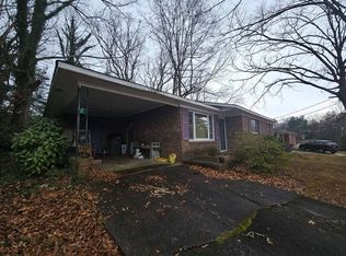 11 Chelsea Cir, Greenville, SC 29605