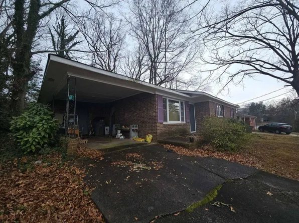 11 Chelsea Cir, Greenville, SC 29605