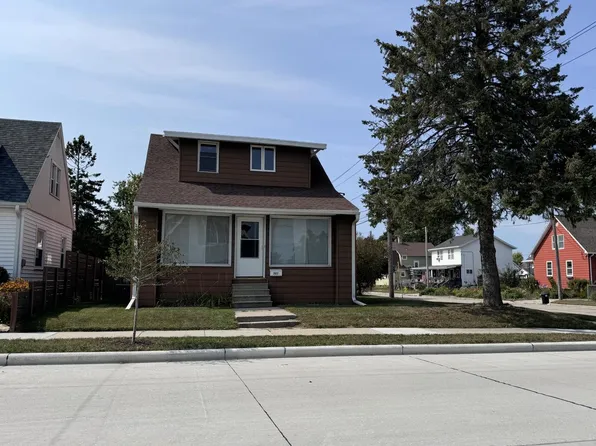 2022 Lincoln STREET, Two Rivers, WI 54241