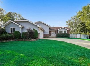 1032 Merrill St, Hammond, IN 46320