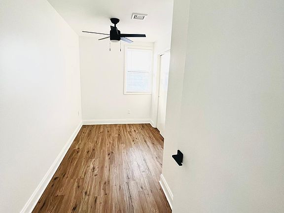 2nd image of 42 Lincoln St Floor 2