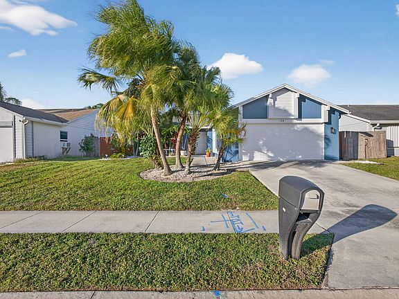 3rd image of 154 Rosewood Circle