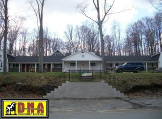 106 3rd St APT 7, Gouldsboro, PA 18424